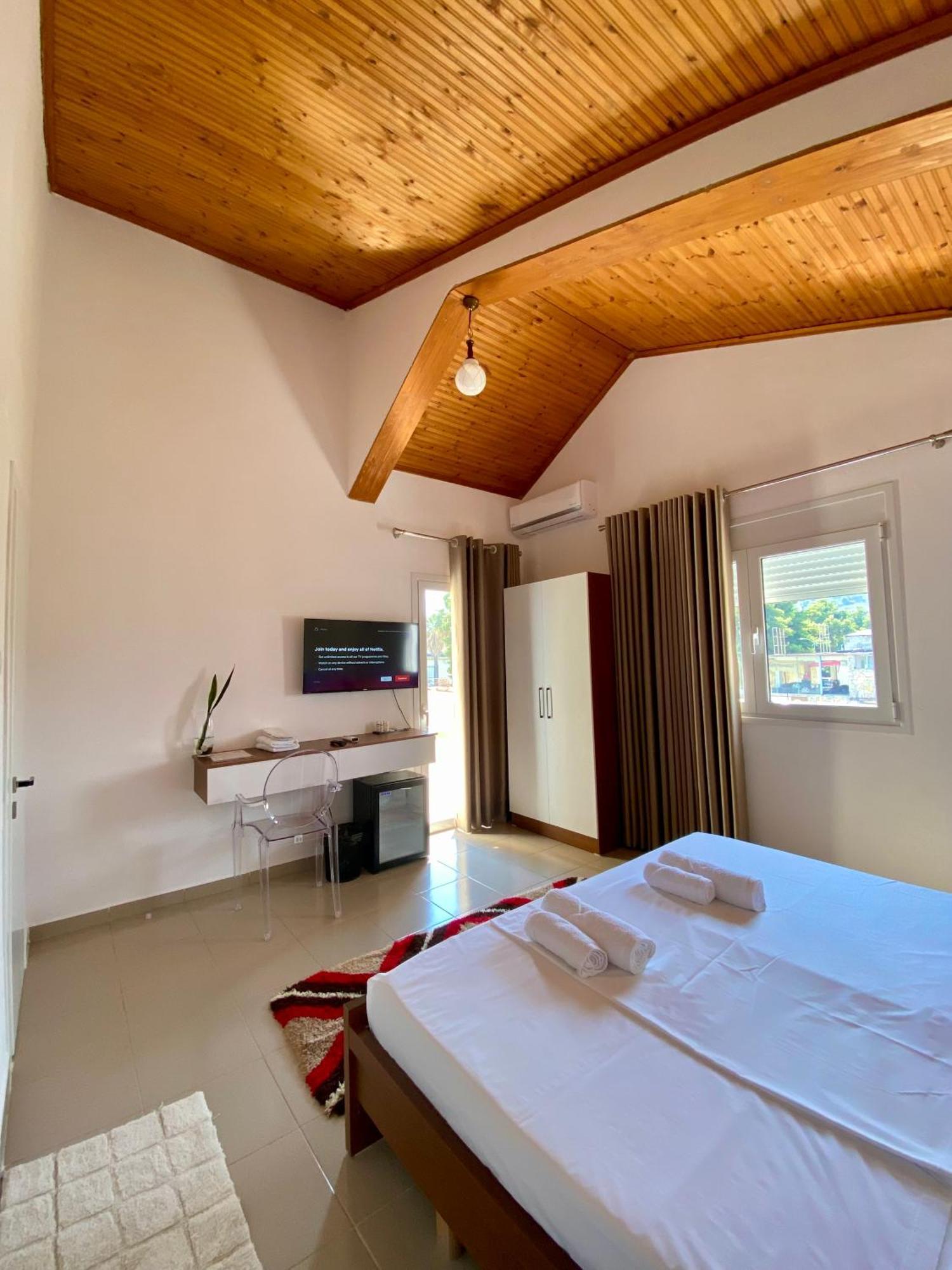 Villa Niku Berat Kültér fotó